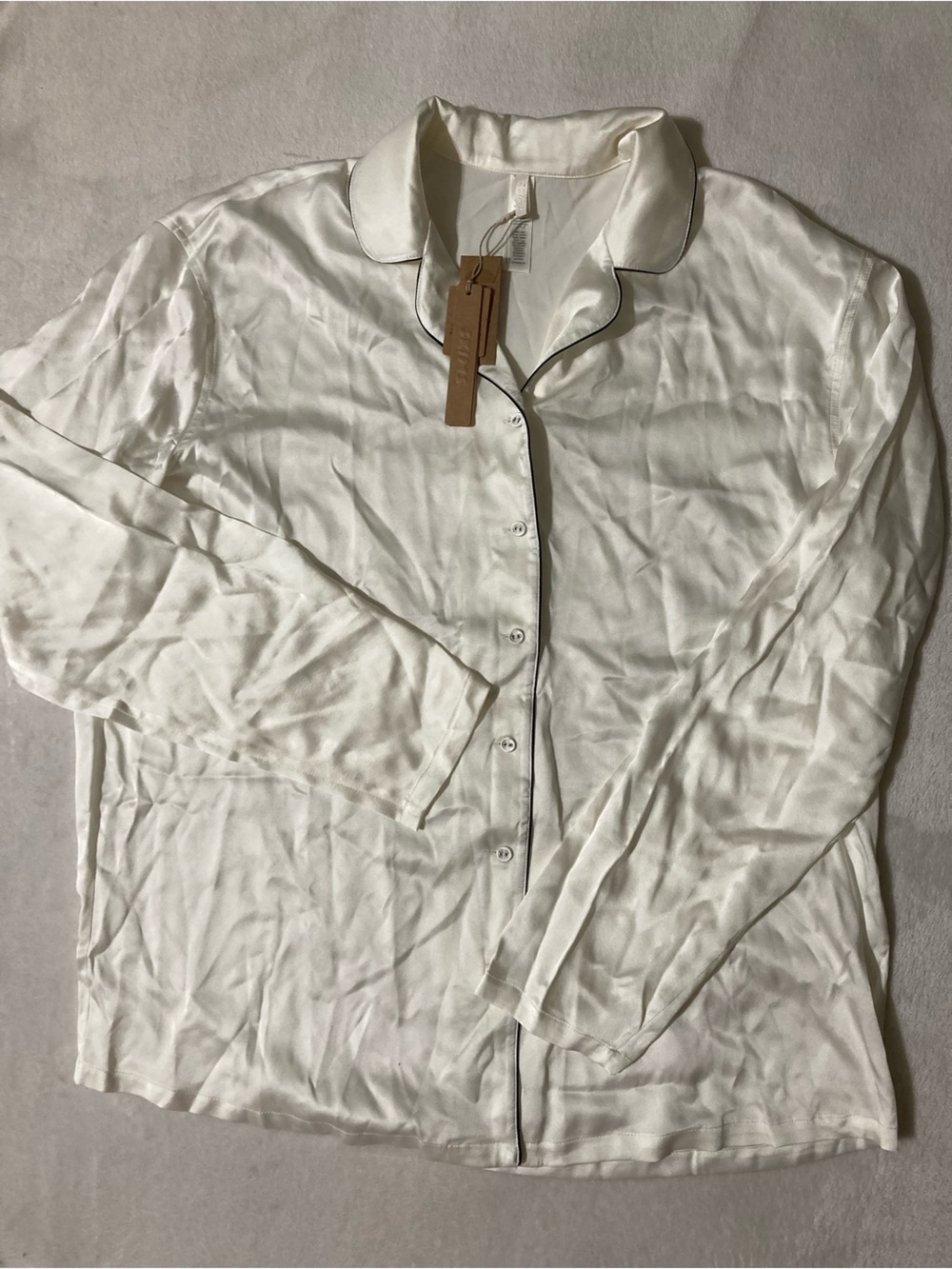 SKIMS Silk Pajama Set S - Picture 5 of 15